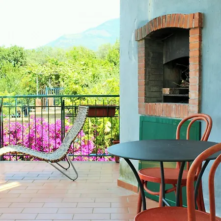Apartment Casa Di Ornella Vico Equense